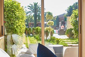 Mabrouk Hotel And Suites