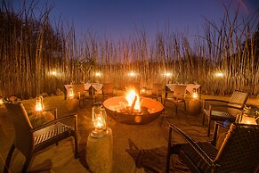 Valley Lodge - Babanango Game Reserve