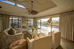 Valley Lodge - Babanango Game Reserve