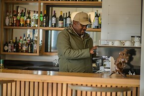 Valley Lodge - Babanango Game Reserve