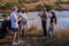 Valley Lodge - Babanango Game Reserve