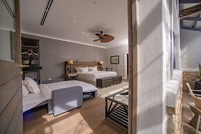 Valley Lodge - Babanango Game Reserve