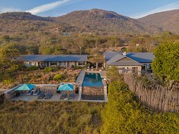 Valley Lodge - Babanango Game Reserve