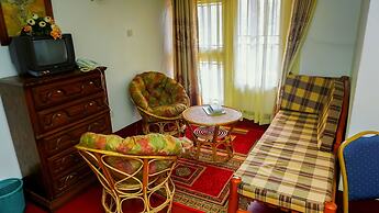 Bunyonyi Overland Resort