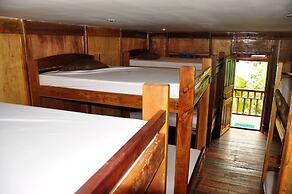 CoCo Boutique Resort - Hostel