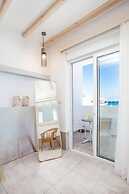 Alexander Studios & Suites - Adults Only