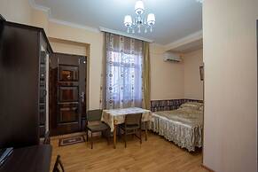 Meidan Suites