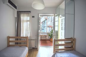 Meidan Suites