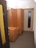 Bogdanovski Studios & Guest Rooms