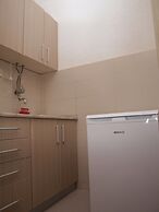 Bogdanovski Studios & Guest Rooms