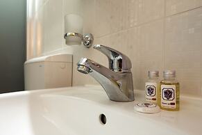 Bogdanovski Studios & Guest Rooms