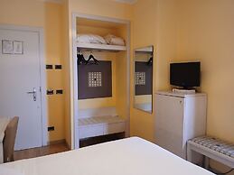 Hotel Chiaraluna