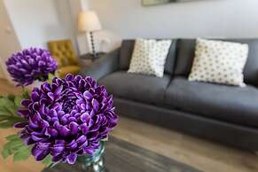 Casa de la Merced Suites