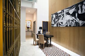 Casa de la Merced Suites