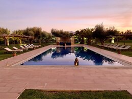 Marrakech Retreat By La Siredrah