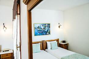 Anais Collection Hotels & Suites