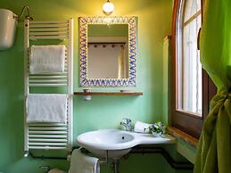 B&B With Pool and View of Assisi