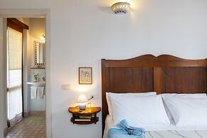 B&B With Pool and View of Assisi