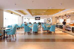 Howard Johnson Life Changrong