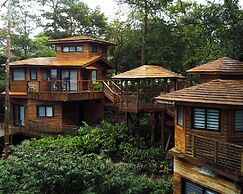 Lucero - Luxury Treehouses