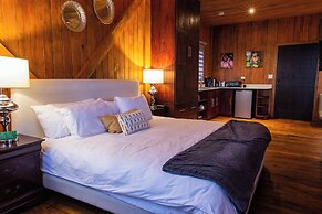 Lucero - Luxury Treehouses