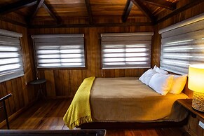 Lucero - Luxury Treehouses