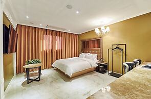 Hotel The Class