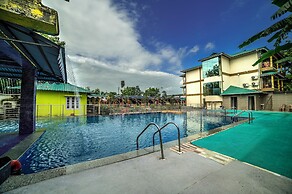 Resort Trimurti