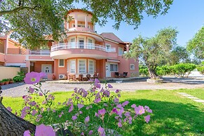 Villa Leo Dassia Corfu