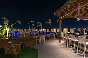 Neelkanth Sarovar Premiere