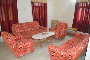 Middle Way Home Stay