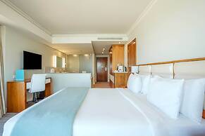 Blaauwberg Beach Hotel