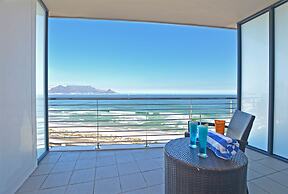 Blaauwberg Beach Hotel