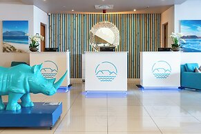 Blaauwberg Beach Hotel