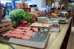 Blaauwberg Beach Hotel