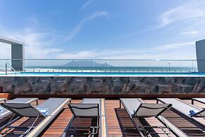 Blaauwberg Beach Hotel