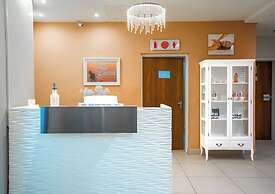 Blaauwberg Beach Hotel