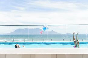 Blaauwberg Beach Hotel