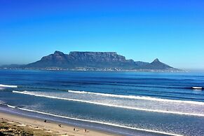 Blaauwberg Beach Hotel