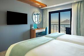 Blaauwberg Beach Hotel