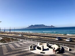 Blaauwberg Beach Hotel