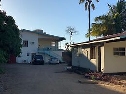 Namiyasi Lake Cottage