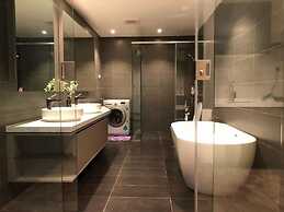 Expressionz Professional Suites by SYNC