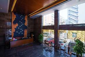 CNHOL Radient Hotel (Shenzhen Qianhai Branch)