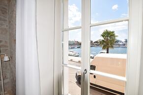 The Bridge Luxury Apartments