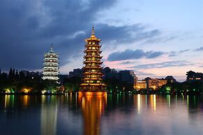 Wing Hotel Guilin - Central Square