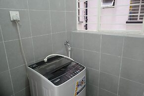 Pangsapuri Suria Kota Damansara by Friend