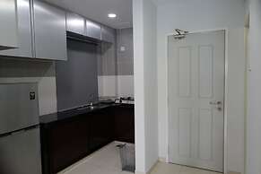 Pangsapuri Suria Kota Damansara by Friend