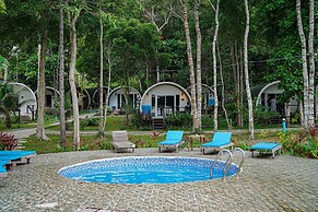 Tube Resort by EHM
