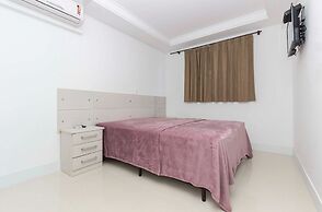 Madeira Aptos na Praia de Bombas